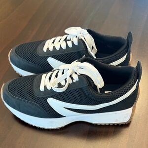 Black and White Dolce Vita sneakers size 7.5